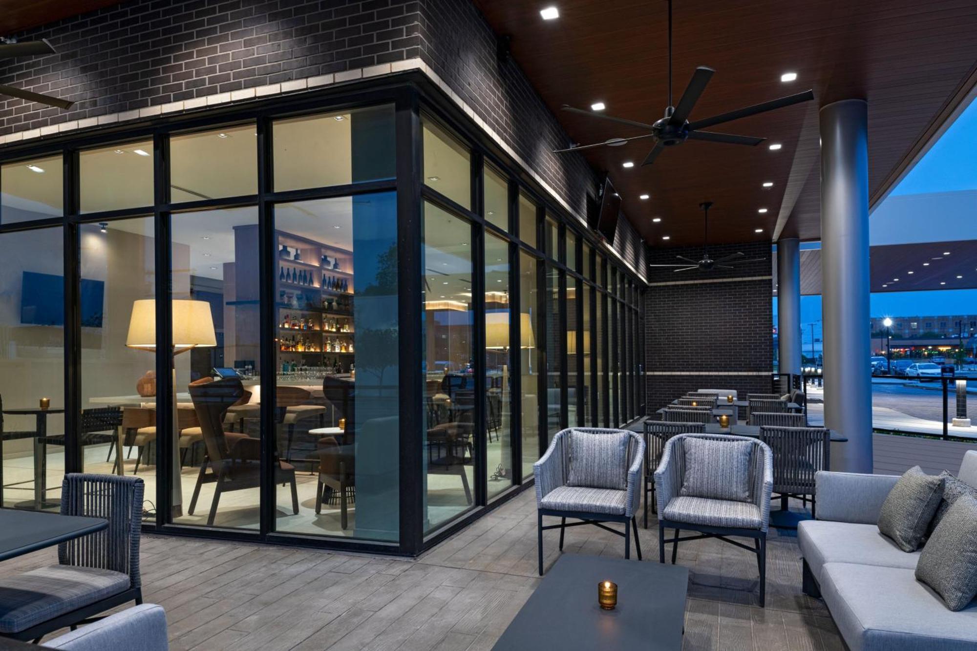Ac Hotel By Marriott Waco Downtown Exterior foto